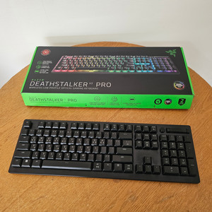 Razer 키보드 팝니다