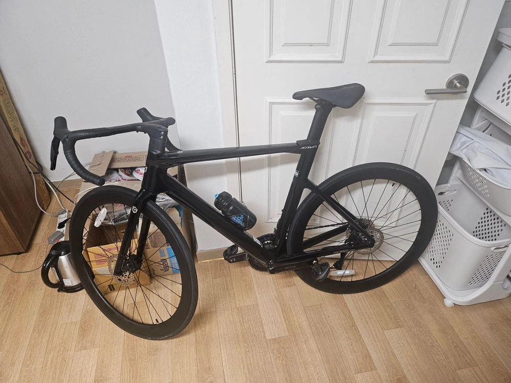 사바 콜로라도 7F 105 di2 이미지