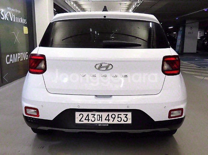 @22년식 베뉴 1.6 가솔린 모던 플러스 전국최저가--4