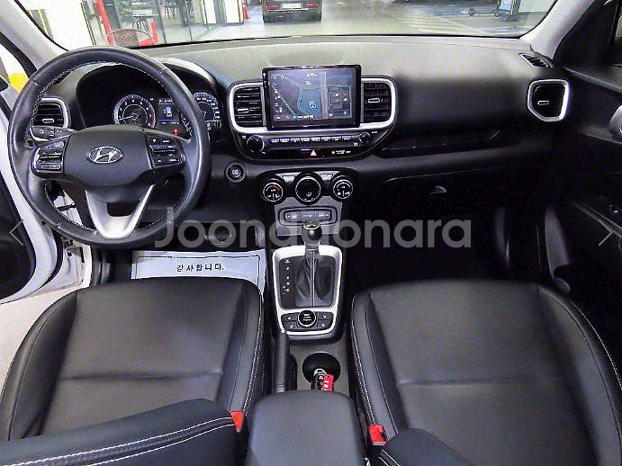 @22년식 베뉴 1.6 가솔린 모던 플러스 전국최저가--9