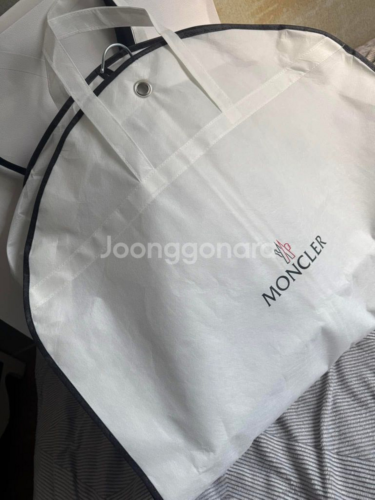 몽클레어 마야--2