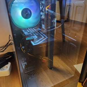 데스크탑 판매합니다. 5600, rtx4060, ram