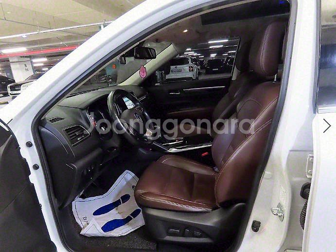 @18년식 QM6 2.0 GDe 2WD RE 시그니처--5