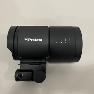 profoto b10 팝니다