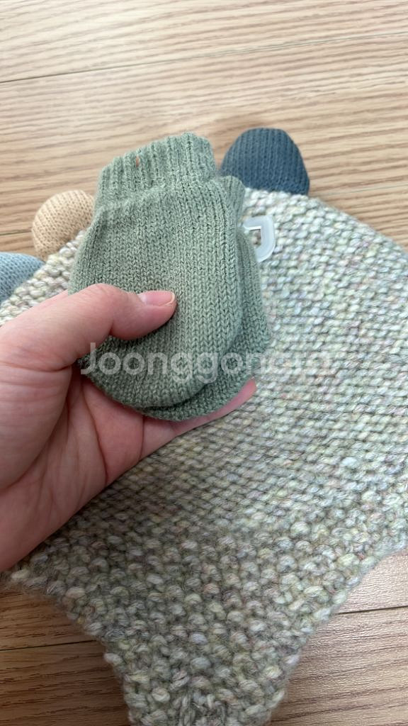 아기모자 싸게내놓습니다--1