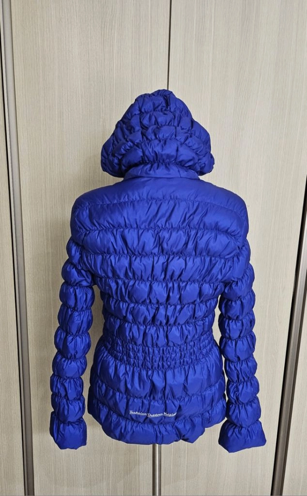 (새상품)Kolpimg셔링 여성 덕다운 경량패딩 L 이미지