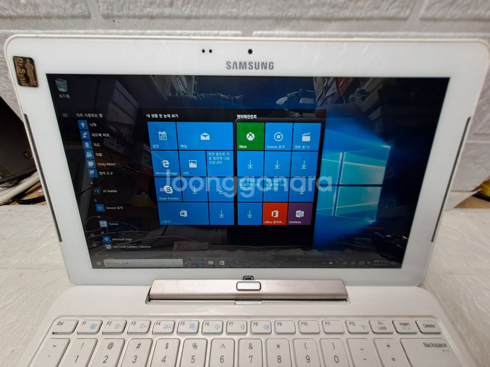 삼성 XQ500T1C 태블릿 판매(충전기및택배비 포함)--2