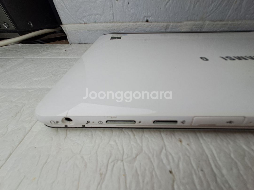 삼성 XQ500T1C 태블릿 판매(충전기및택배비 포함)--4