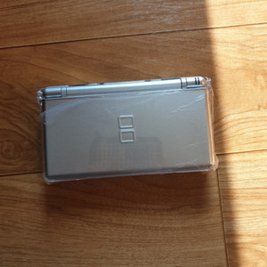 A급 닌텐도 DS Lite(DS 라이트) 팝니다