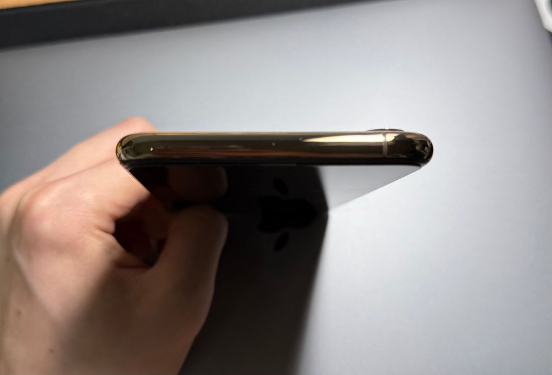 아이폰 xs max 256 골드 배터리성능 89%--5