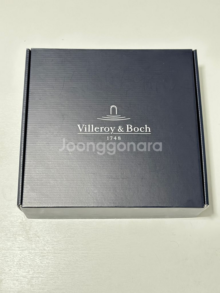 빌레로이앤보흐 빌보 웨딩 접시 21cm--3