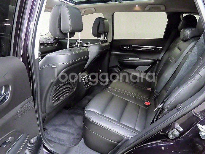 @18년식 QM6 2.0 GDe 2WD RE 시그니처--5
