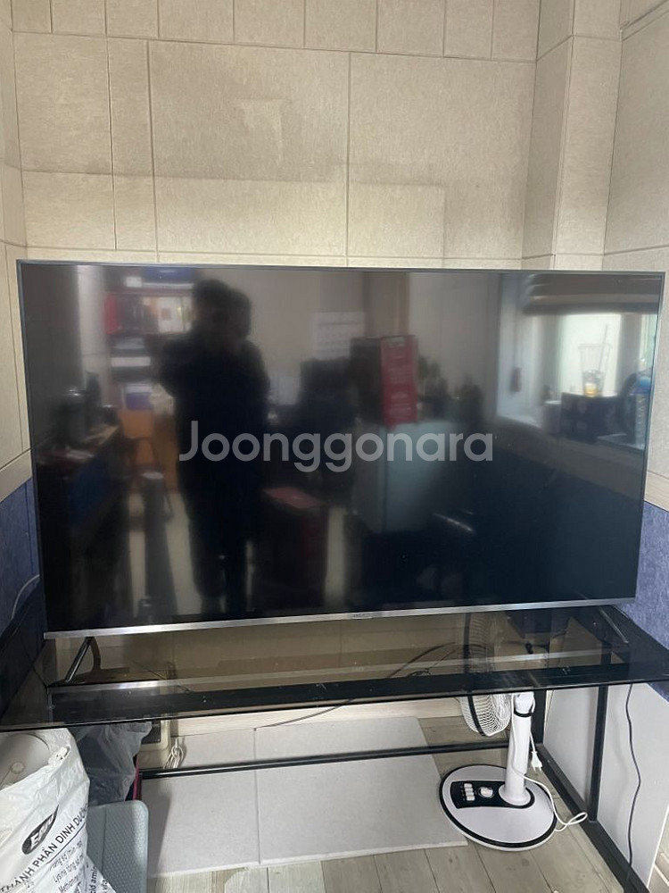 중소기업 65인치 tv 팝니다--2