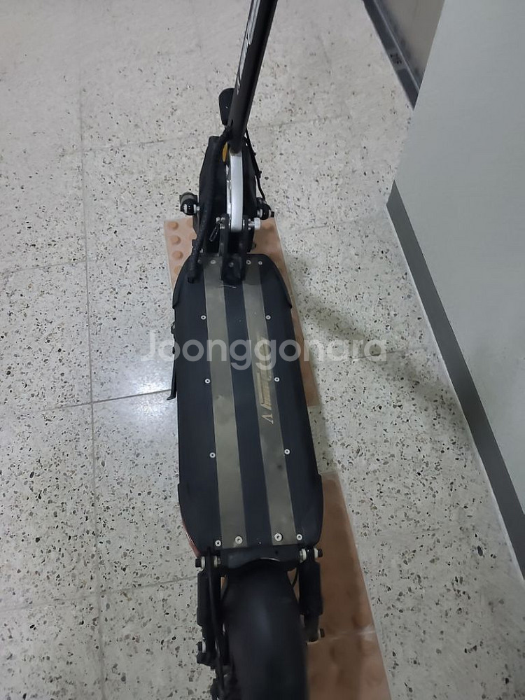 스피드웨이5 듀얼모터 전동킥보드 판매합니다--1