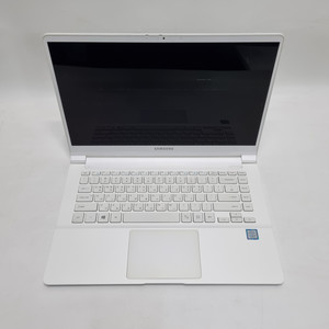 J삼성 중고 노트북9 i7 메탈화이트 램16G/256G