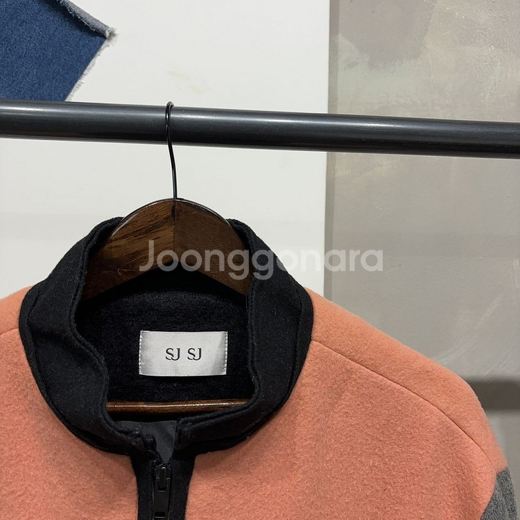 (90) SJSJ 여성 한섬 캐주얼 배색 캐시미어 코트--1