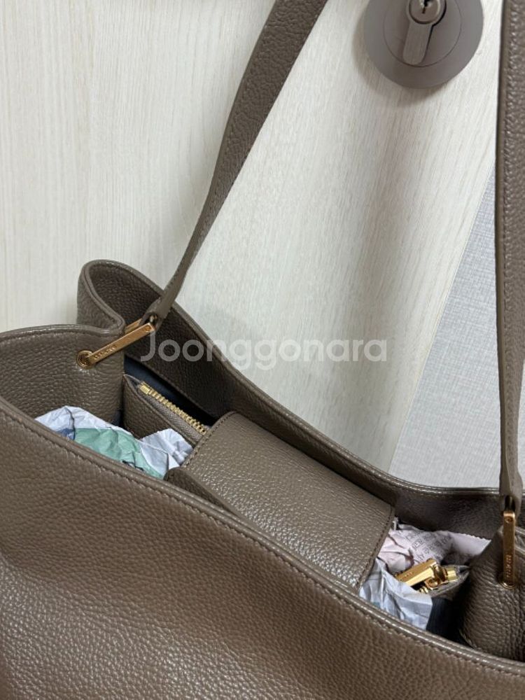 쿠론가방 숄더백 판매--1