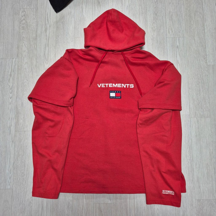 베트멍x타미힐피거 후드티 이미지