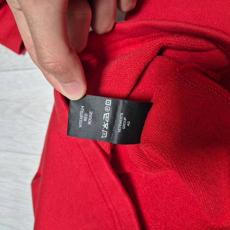 베트멍x타미힐피거 후드티 이미지