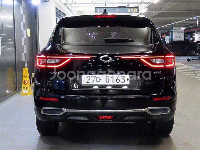 @16년식 QM6 2.0 dCi 4WD RE 시그니처--4