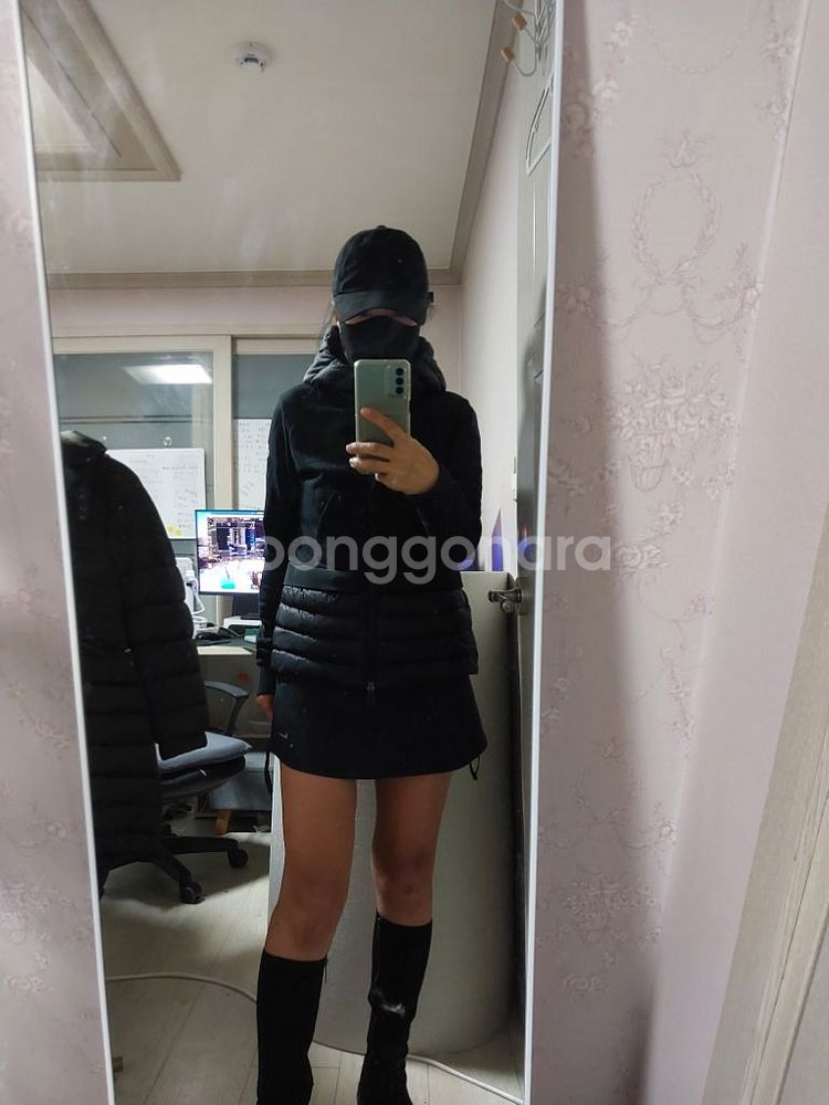 새상품 몽클레어 패딩 후드 집업 M--6