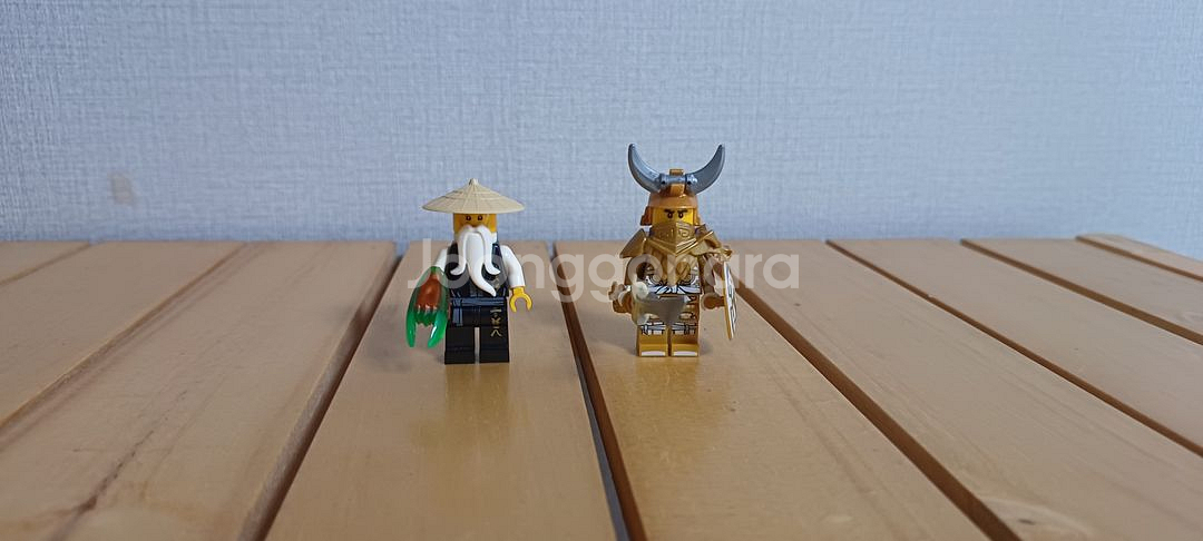 레고 닌자고 마스터우 피규어 팝니다!!!--3