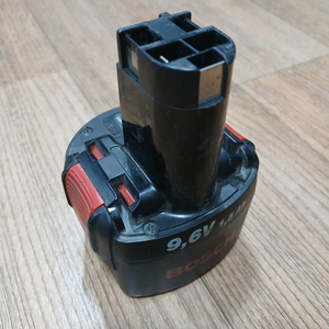 BOSCH KR22/42 9.6V 1.5Ah 충전불량