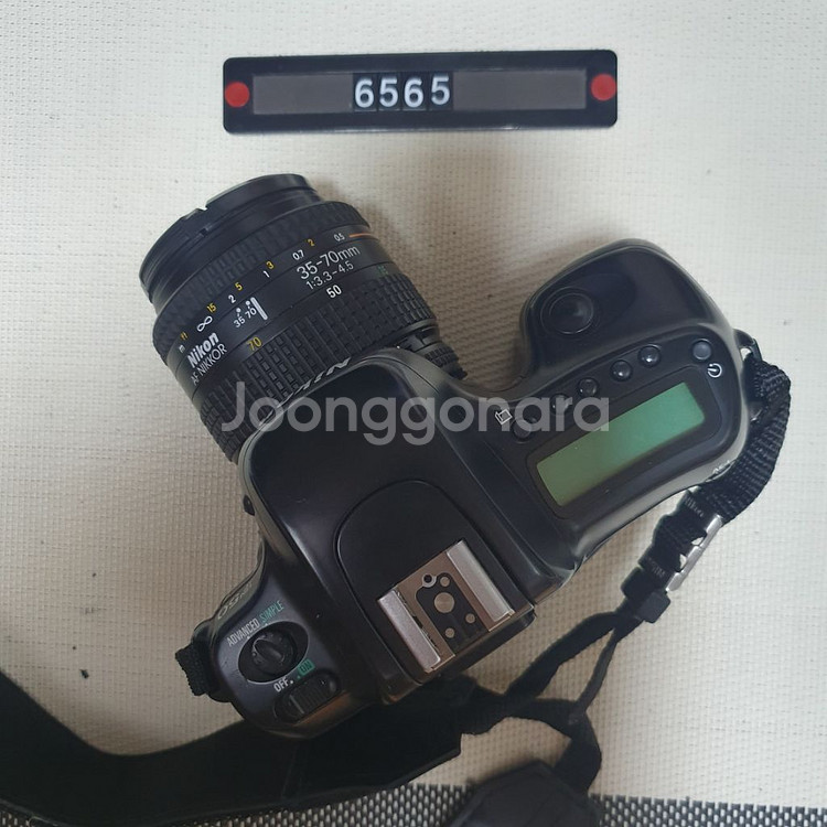 니콘 F 50 필름카메라 35-70 줌렌즈--2