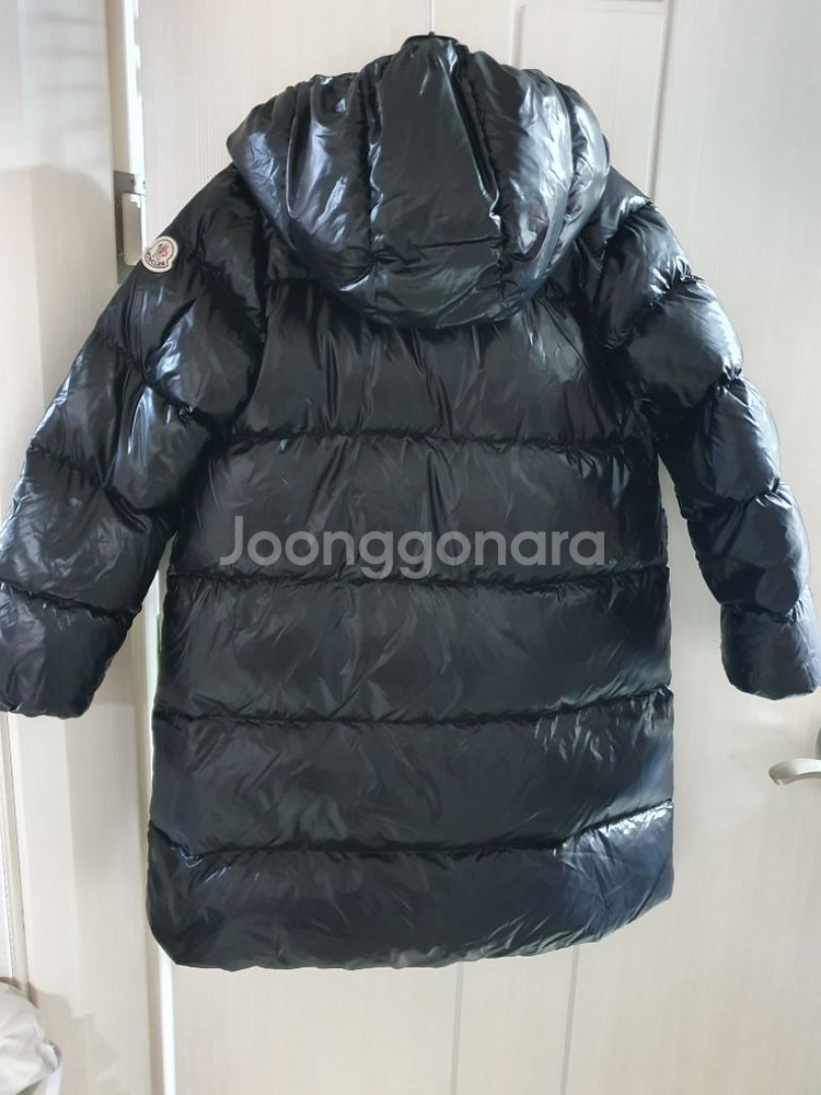 몽클레어 구스다운 패딩 130~140 블랙 유광 거위털--4