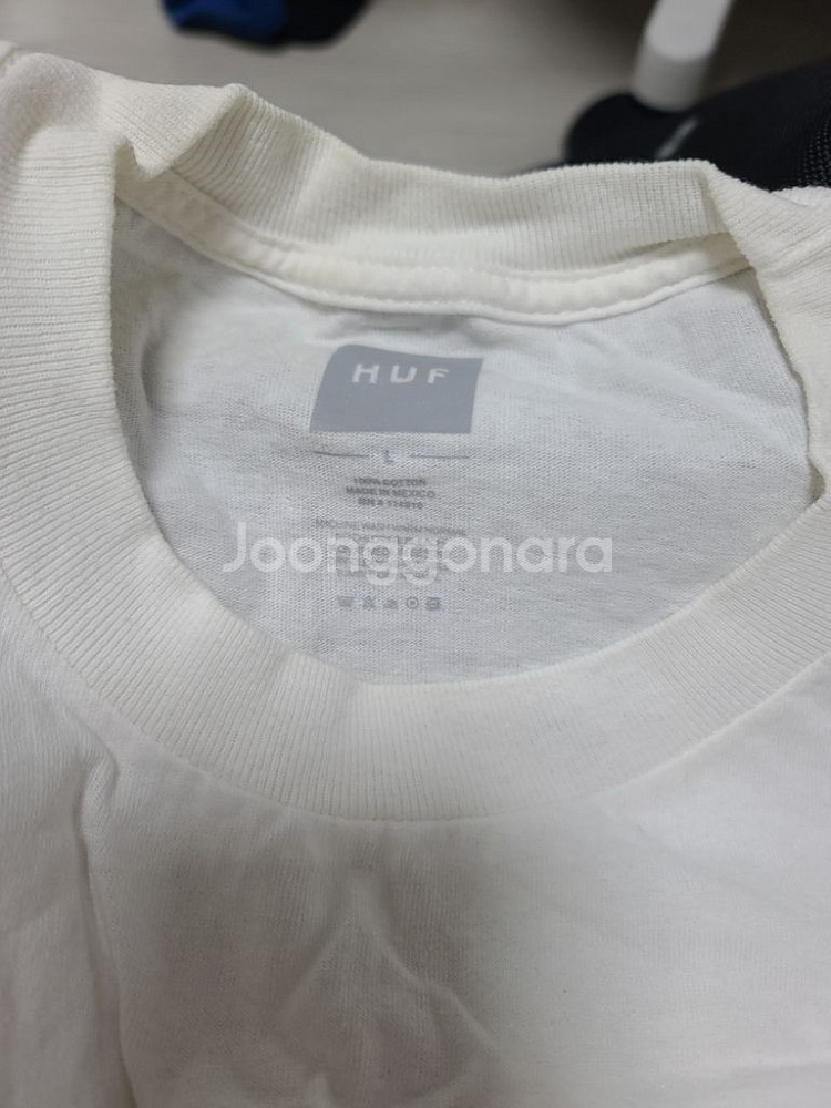 허프x트래셔 콜라보티셔츠 라지싸이즈팝니다--1
