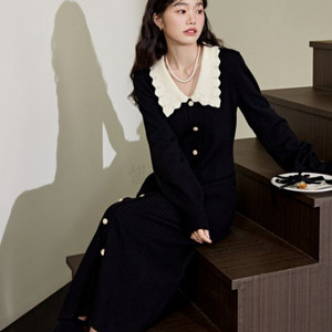 쿠오세 니트원피스M사이즈