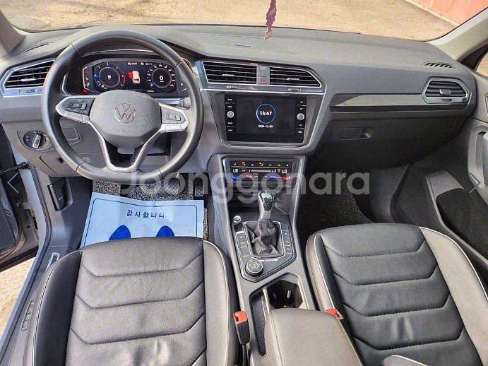 @21년식 티구안(2세대) 2.0 TDI 4모션 프리--8