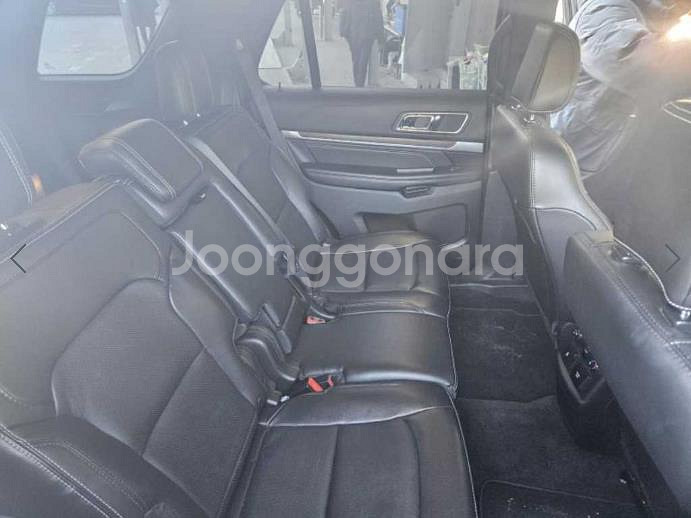 @18년식 익스플로러(5세대) 2.3 AWD 리미티드--4