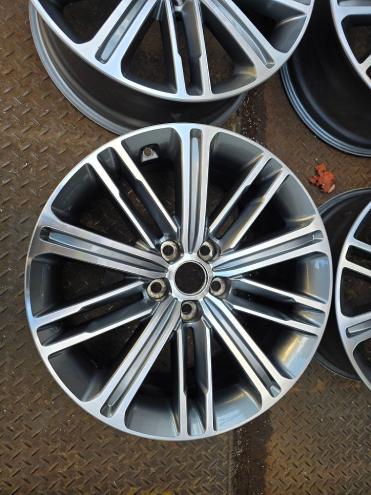 18인치 제네시스 G80 순정휠 판매--1