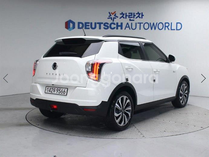 @20년식 베리 뉴 티볼리 1.5 가솔린 2WD 리미--1