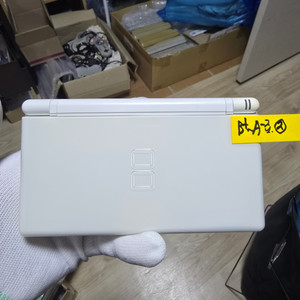 B+~A-급 닌텐도 DS Lite DSL 화이트 2번