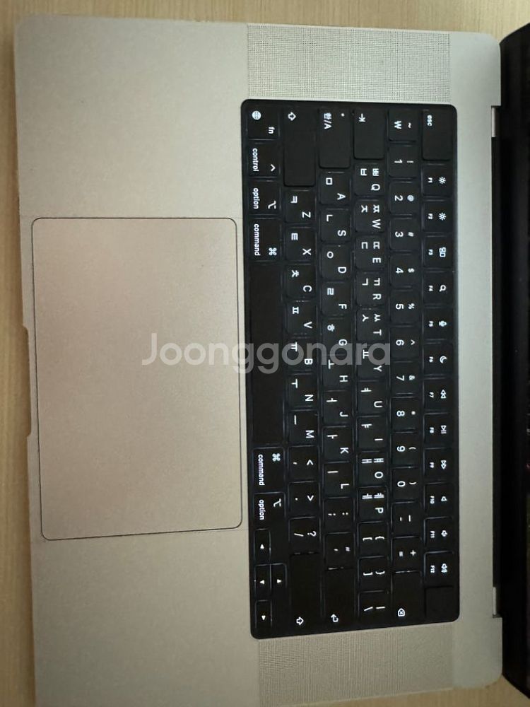 맥북 프로 16 M3 Pro 12코어 512GB 36G--8