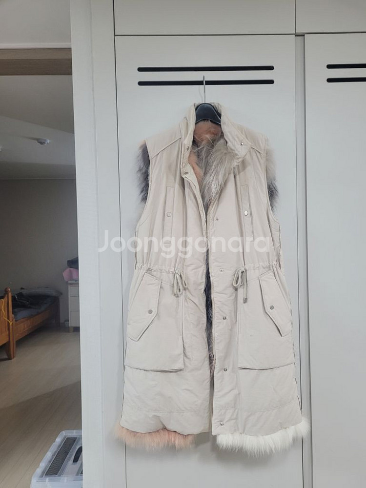 지컷 양면 퍼 베스트 66사이즈--3