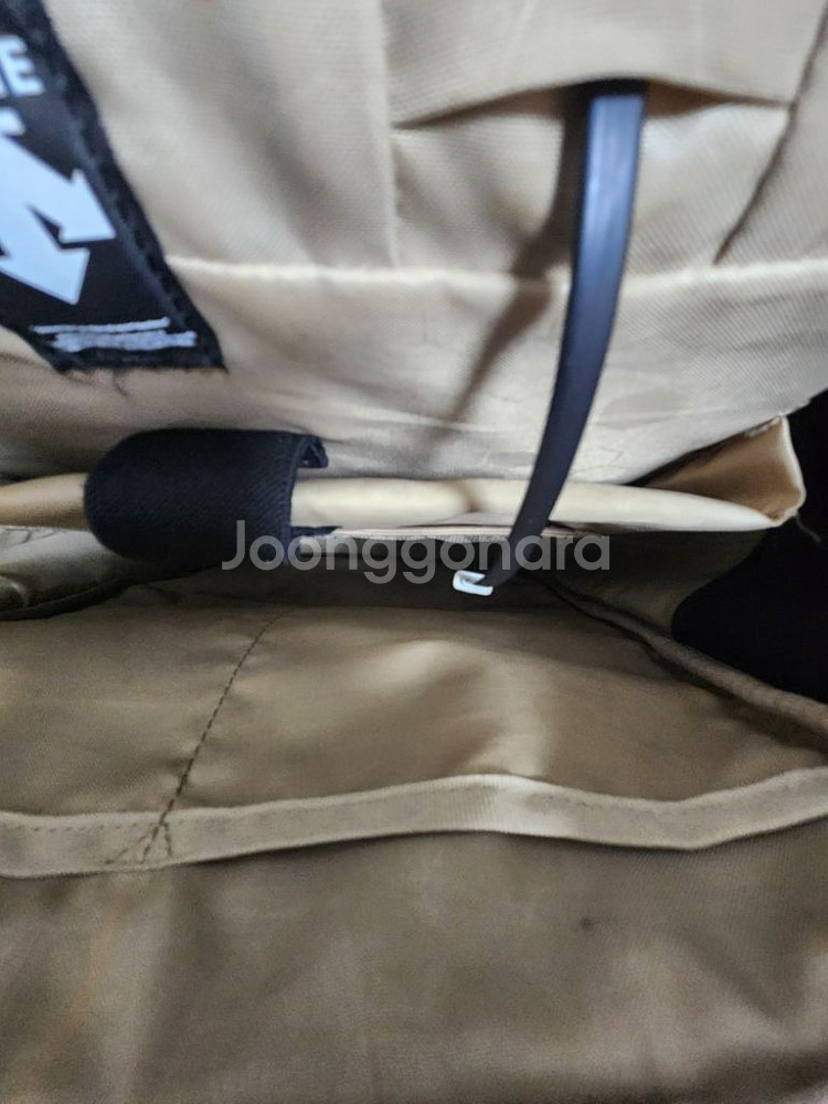 데상트 책가방--1