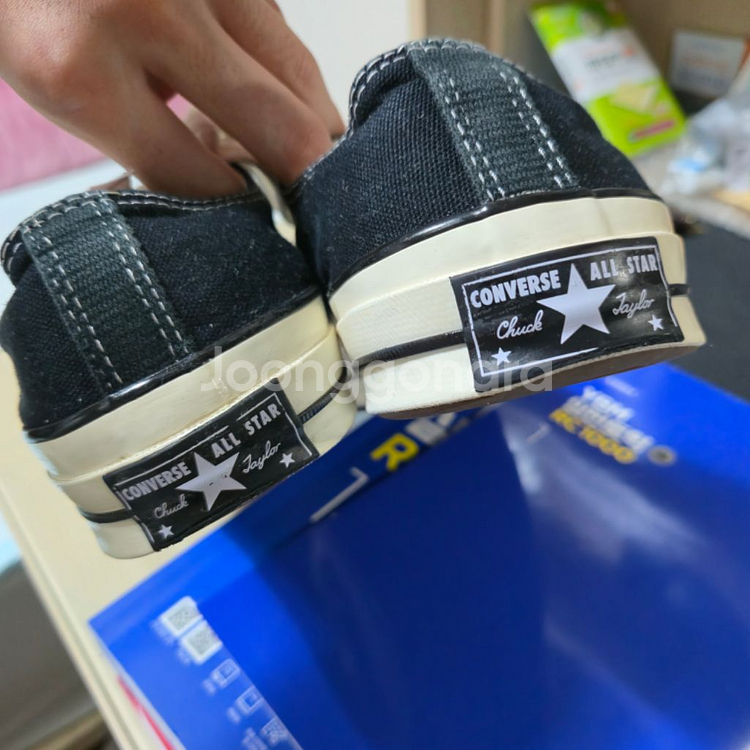 컨버스 척 70 클래식 블랙 275 사이즈 판매!--2