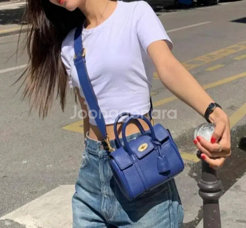 자라 ZARA 기본 블랙 화이트 흰색 검정 반팔티 크롭--3