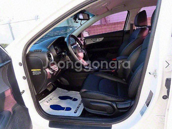 @18년식 올 뉴K3 1.6 가솔린 럭셔리 전국최저가--4