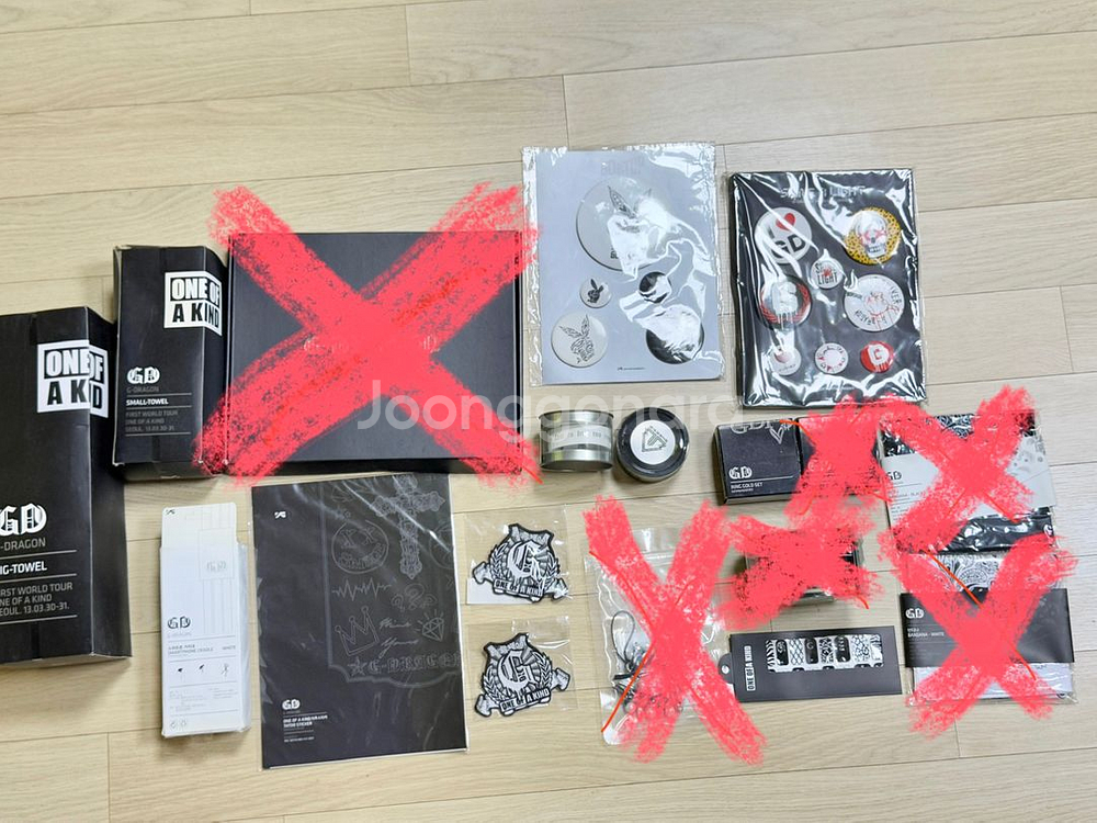 빅뱅 일반 앨범 싸인 DVD 및 굿즈 판매--2
