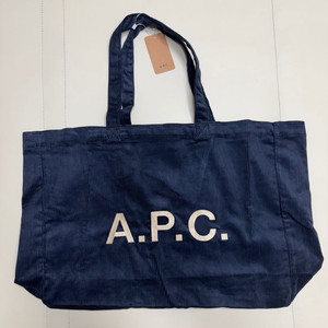 아페쎄 a.p.c. 코듀로이 자수 에코백