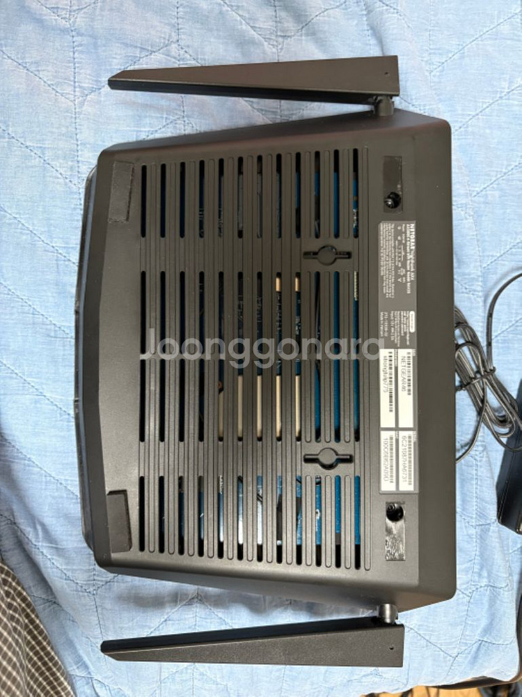 넷기어 나이트호크 공유기 AX4 AX3000--1