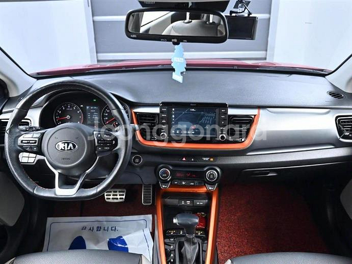 @18년식 스토닉 1.4 가솔린 프레스티지 전국최저가--6