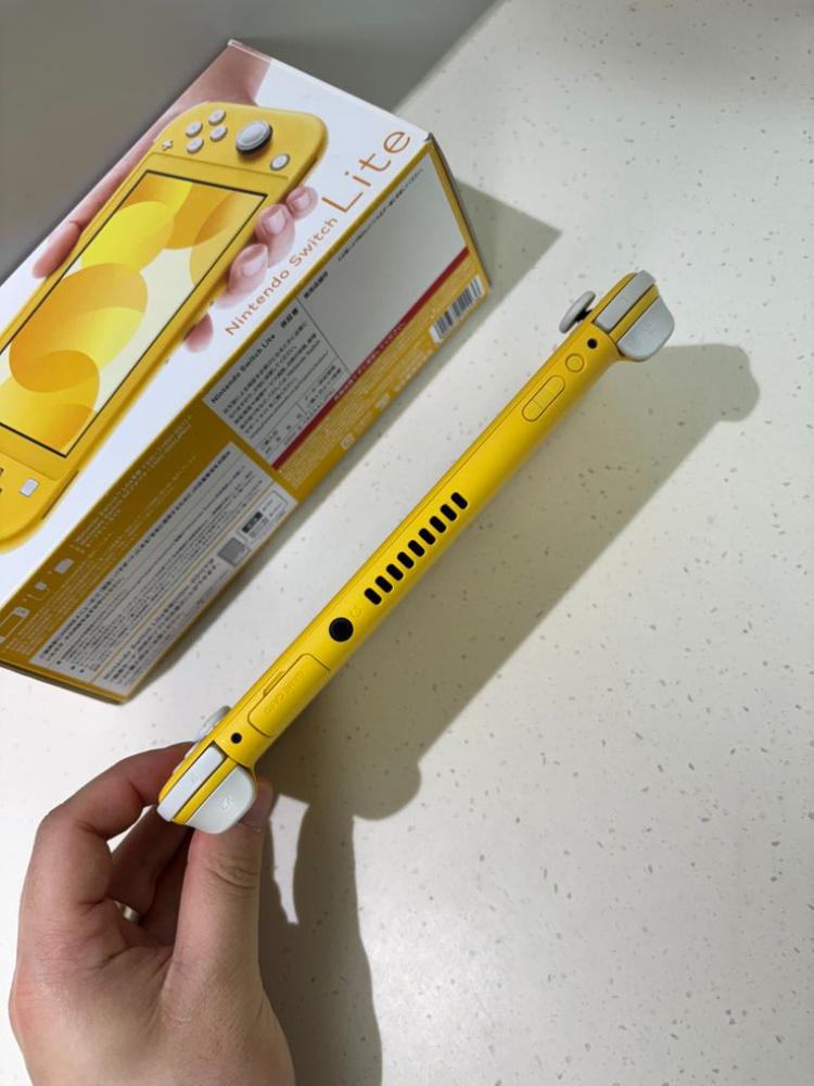 닌텐도 스위치 라이트 옐로우 [풀박스]--2