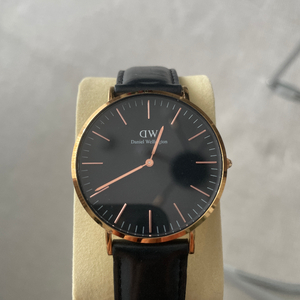 다니엘웰링턴 40mm