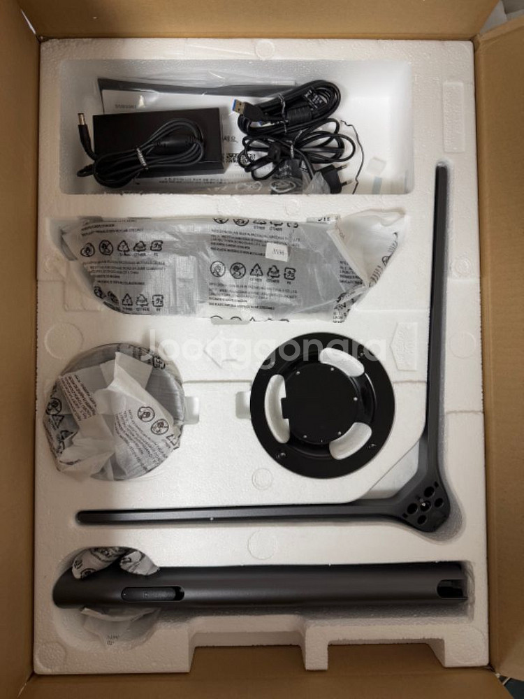 삼성 오디세이 G7(C27G75T) 판매합니다.--3
