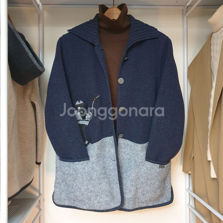 GIESSWEIN 기스바인 스키어 아플리케 자켓 77--1